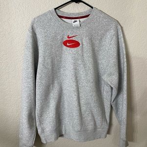 Nike men’s crew neck size Small